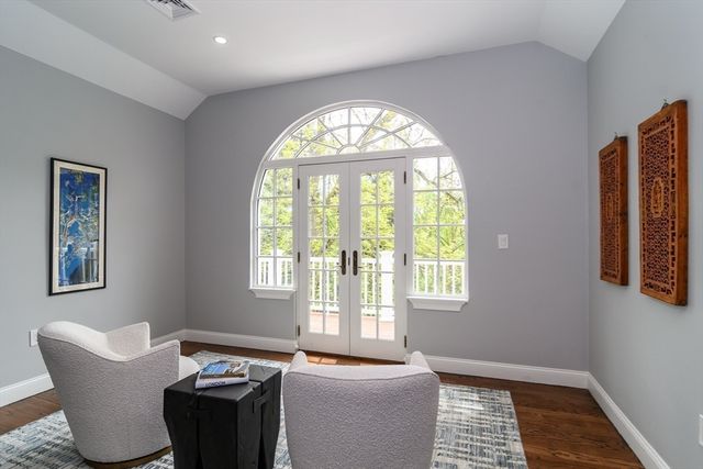 1098 Webster Street, Needham, MA 02492