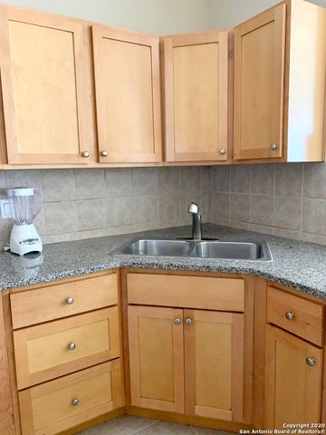 6160 Eckhert Rd Apt 505, San Antonio, TX 78240