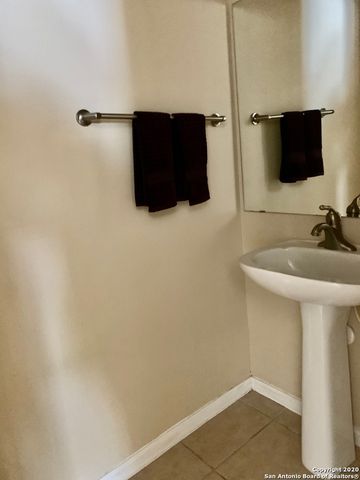 6160 Eckhert Rd Apt 505, San Antonio, TX 78240