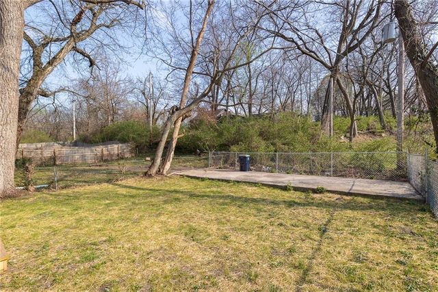 3309 E 69th Street, Kansas City, MO 64132