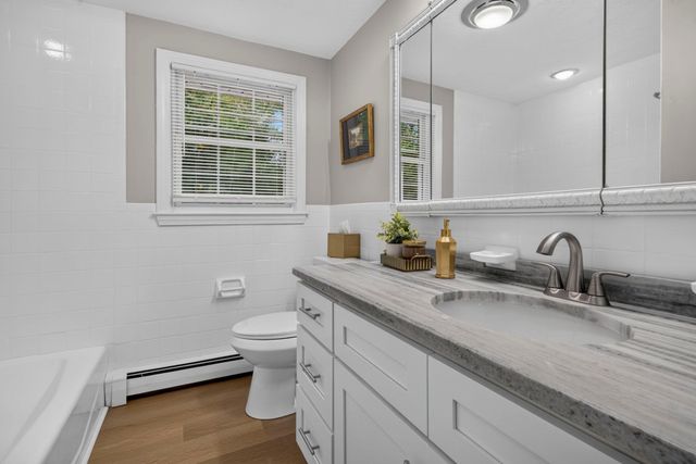 8 Allen Rd, Easton, MA 02356