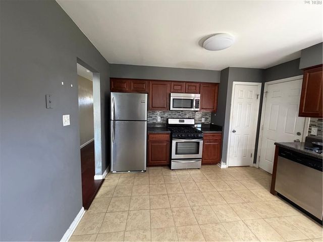 2005 Handel CT, Virginia Beach, VA 23454