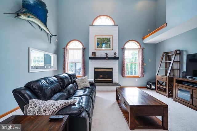 137 LAKEVIEW RD, Bernville, PA 19506