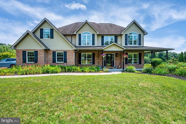 137 LAKEVIEW RD, Bernville, PA 19506