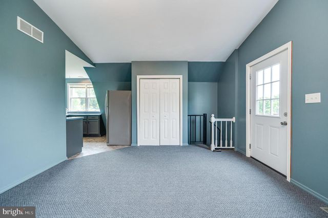 137 LAKEVIEW RD, Bernville, PA 19506