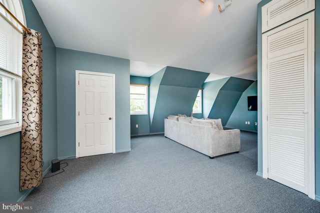 137 LAKEVIEW RD, Bernville, PA 19506