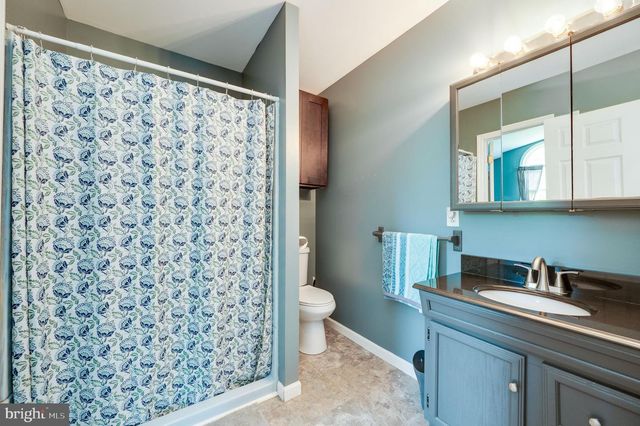 137 LAKEVIEW RD, Bernville, PA 19506