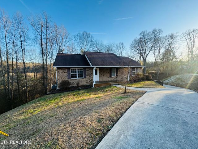 108 Stem Lane, Clinton, TN 37716