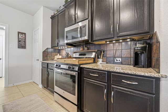 8219 Summer Lake Pass Lane, Rosenberg, TX 77469