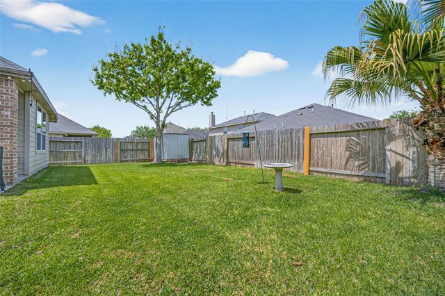 8219 Summer Lake Pass Lane, Rosenberg, TX 77469