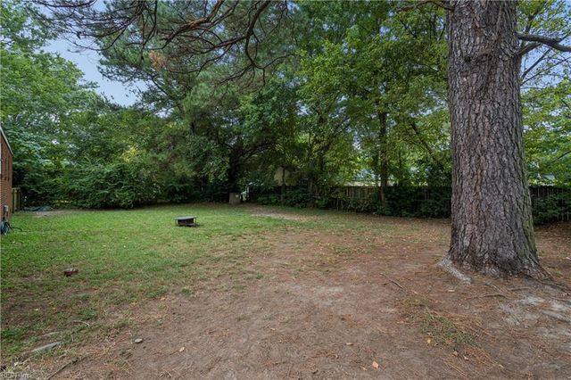 4316 Taylor RD, Chesapeake, VA 23321