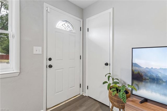 4316 Taylor RD, Chesapeake, VA 23321