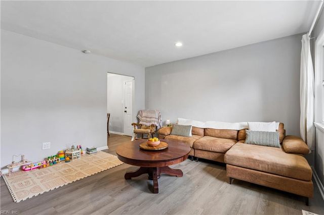 4316 Taylor RD, Chesapeake, VA 23321
