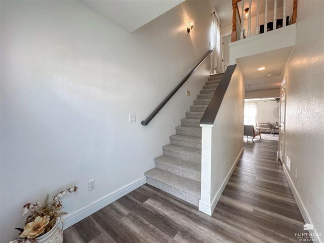 605 Harland Drive, Manhattan, KS 66503