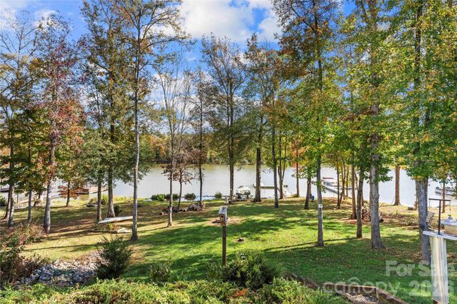 25566 Seagull Drive, Lancaster, SC 29720