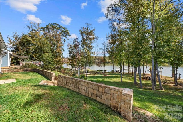 25566 Seagull Drive, Lancaster, SC 29720