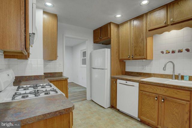 123 LINCOLN DRIVE, Fayetteville, PA 17222