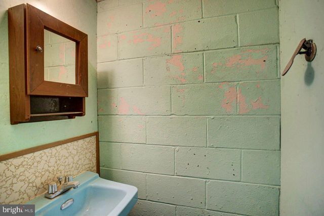 123 LINCOLN DRIVE, Fayetteville, PA 17222