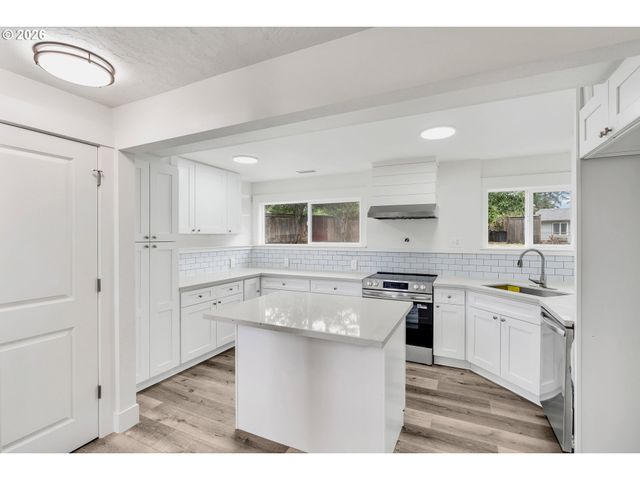 5071 Se MASON Ln, Milwaukie, OR 97222