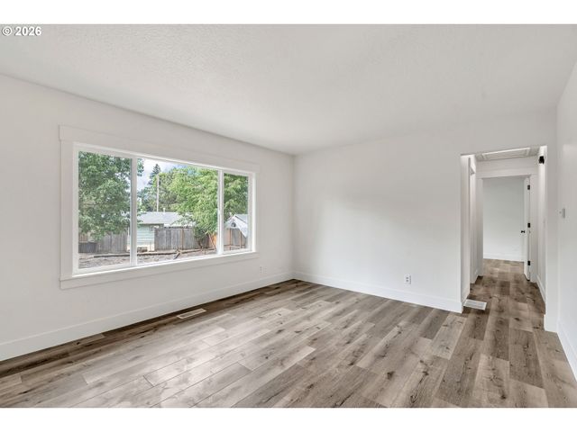 5071 Se MASON Ln, Milwaukie, OR 97222