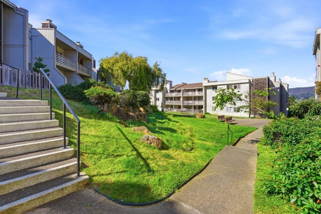 349 Philip Drive 307, Daly City, CA 94015