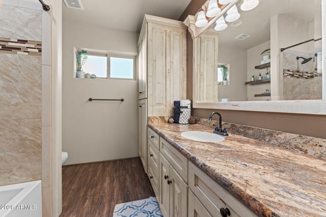 960 W MCLEAN Drive, Wickenburg, AZ 85390