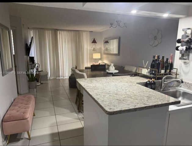 8275 SW 152nd Ave D-115, Miami, FL 33193