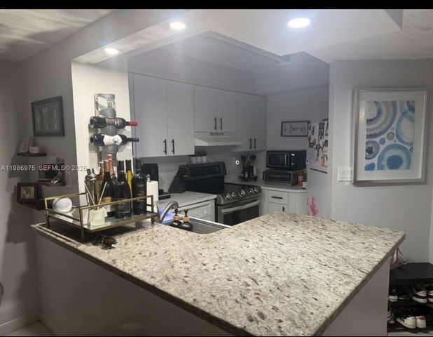 8275 SW 152nd Ave D-115, Miami, FL 33193