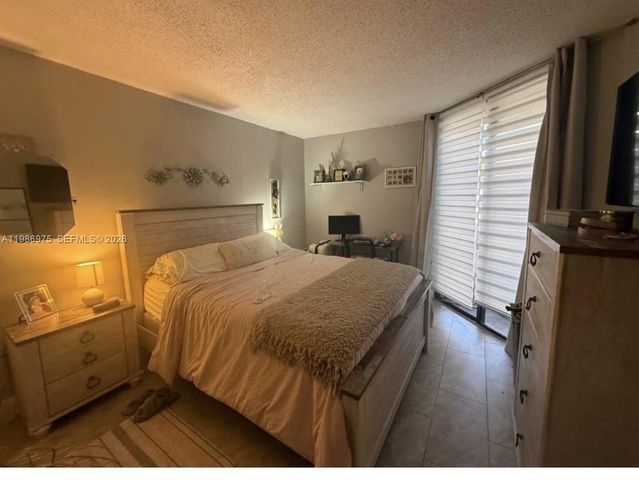 8275 SW 152nd Ave D-115, Miami, FL 33193