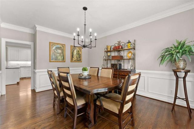 1332 Napier Close, Lawrenceville, GA 30044