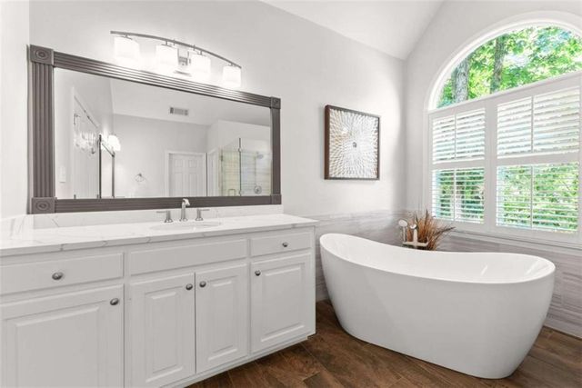 1332 Napier Close, Lawrenceville, GA 30044