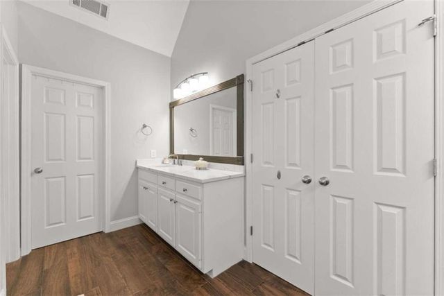 1332 Napier Close, Lawrenceville, GA 30044