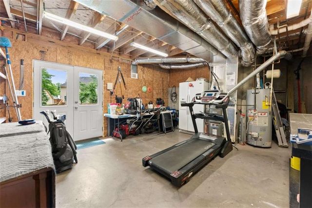 1332 Napier Close, Lawrenceville, GA 30044