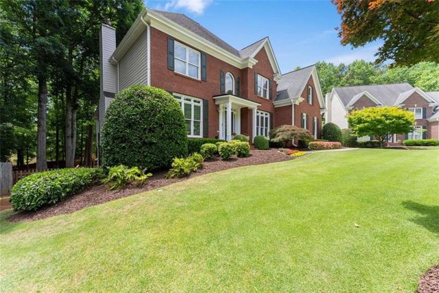 1332 Napier Close, Lawrenceville, GA 30044