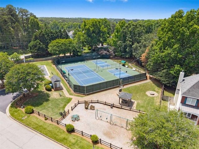 1332 Napier Close, Lawrenceville, GA 30044