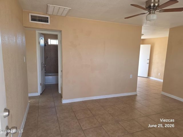 1132 E 4TH Street, Casa Grande, AZ 85122