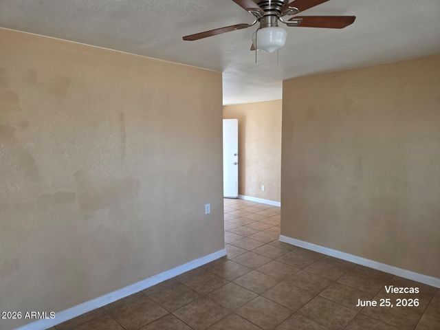 1132 E 4TH Street, Casa Grande, AZ 85122