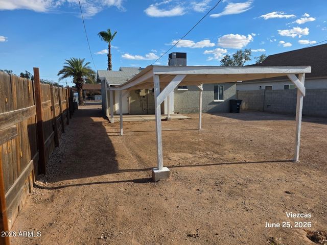 1132 E 4TH Street, Casa Grande, AZ 85122