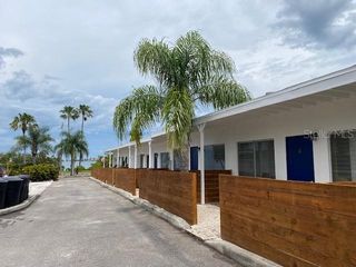 2035 EDGEWATER DRIVE 10, Clearwater, FL 33755