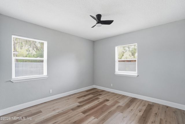 6144 FORDHAM Circle W, Jacksonville, FL 32217