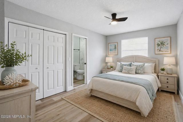 6144 FORDHAM Circle W, Jacksonville, FL 32217