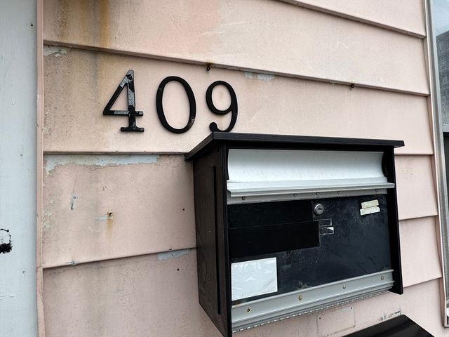 409 Moody St 1, Lowell, MA 01854