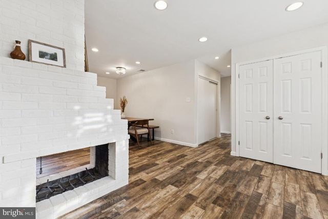 7433 BATH ST, Springfield, VA 22150