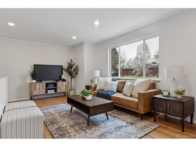 4880 S Cherokee St, Englewood, CO 80110