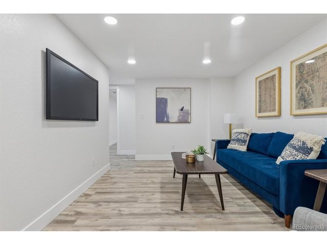 4880 S Cherokee St, Englewood, CO 80110