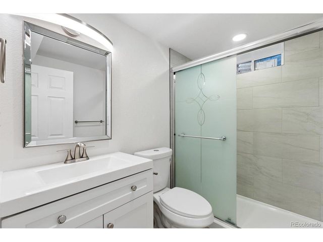 4880 S Cherokee St, Englewood, CO 80110