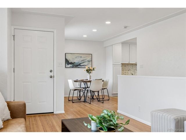 4880 S Cherokee St, Englewood, CO 80110