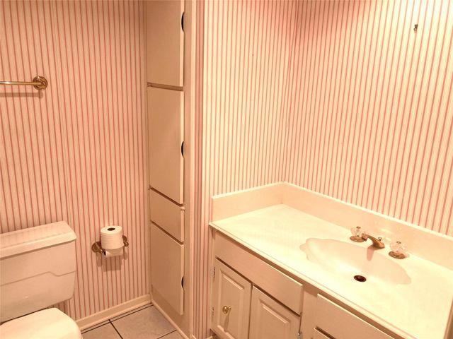 15745 Havenrock Circle, Dallas, TX 75248