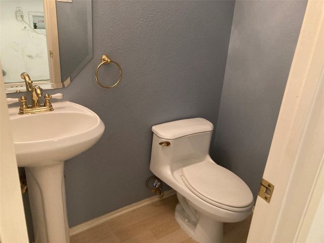 15745 Havenrock Circle, Dallas, TX 75248