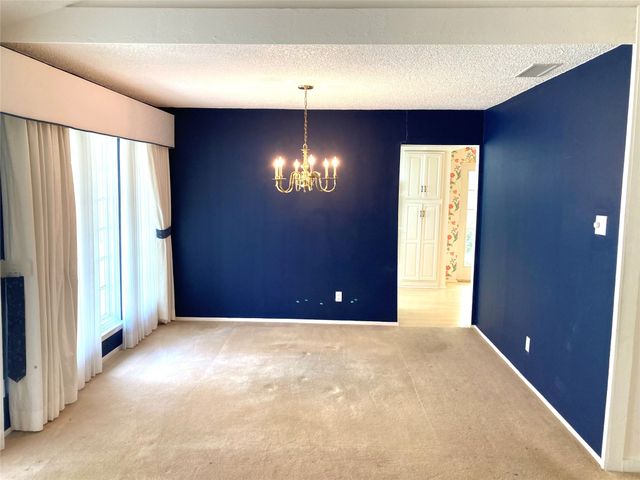 15745 Havenrock Circle, Dallas, TX 75248